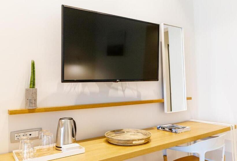 Четырехместный Номер Superior, Messinian Icon