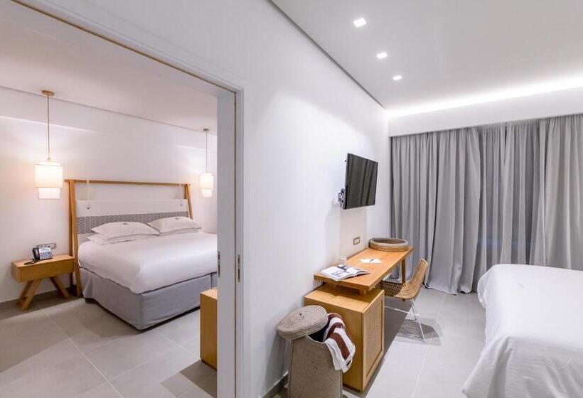 Семейный Номер Вид на Море, Messinian Icon