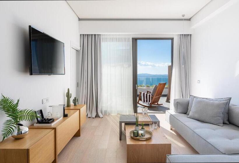 Полулюкс Вид на Море, Messinian Icon