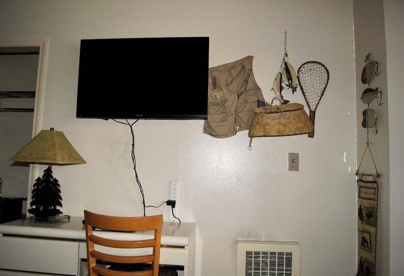 جناح غرفتين نوم, Flamingo Motel