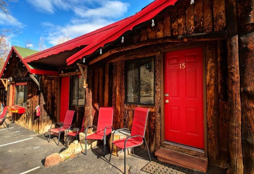 غرفة قياسية, Foot Of The Mountain Motel