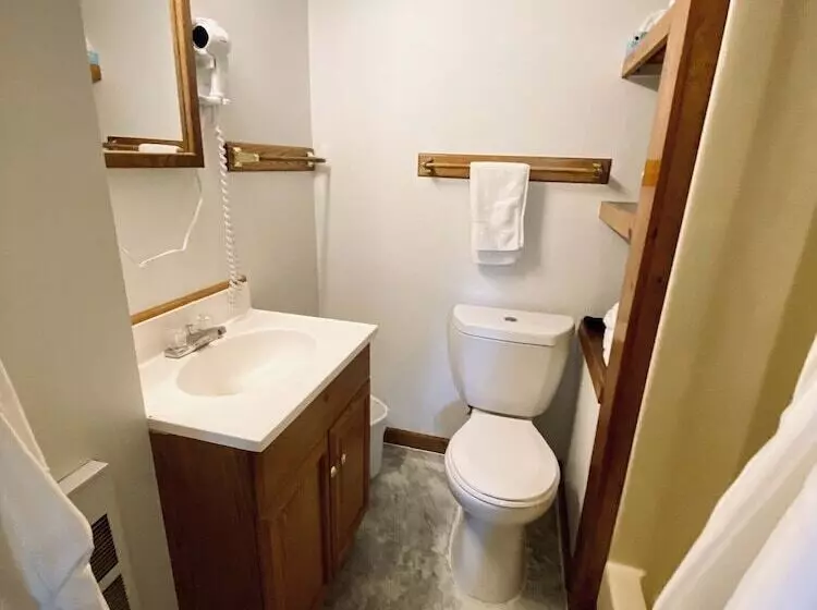 سوییت, Foot Of The Mountain Motel