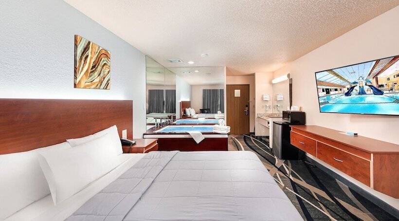 Люкс Повышенной Комфортности, Grand Marquis Waterpark Hotel & Suites