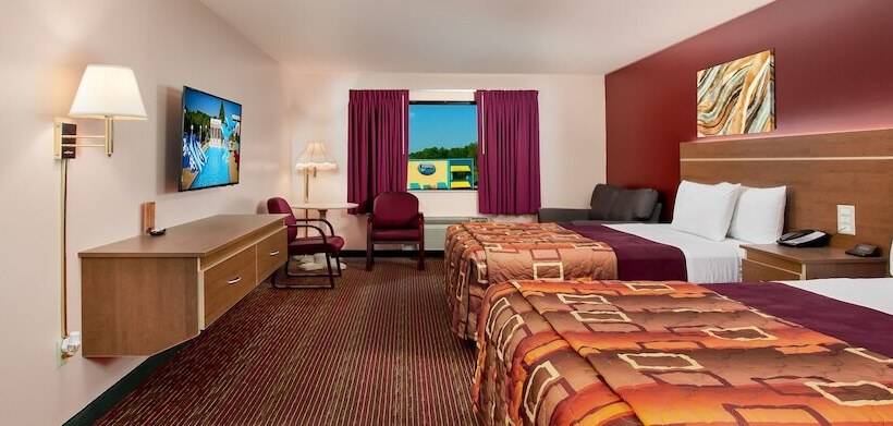 Студия Стандарт, Grand Marquis Waterpark Hotel & Suites