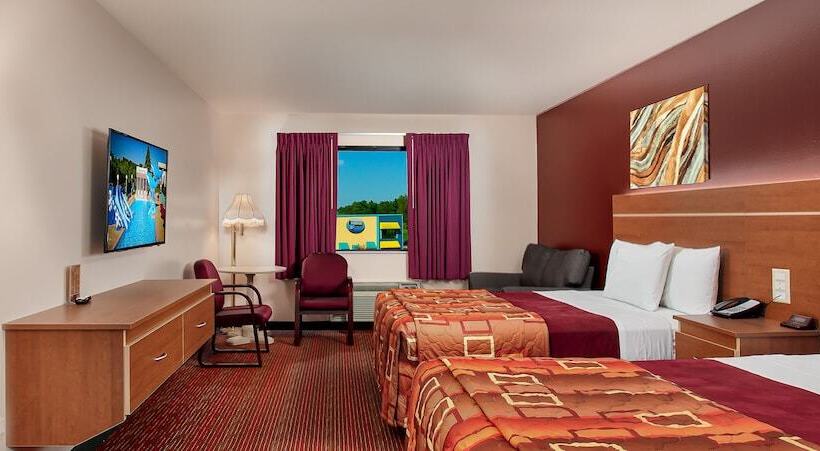 Студия Стандарт, Grand Marquis Waterpark Hotel & Suites