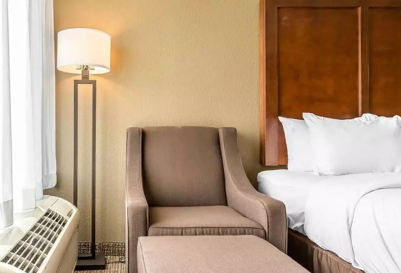 ２ダブルベッドのスタンダードルーム, Comfort Inn & Suites Aberdeen
