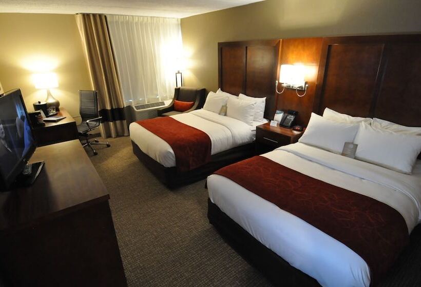 غرفه قياسيه سريرين مزدوجين, Comfort Inn & Suites Aberdeen