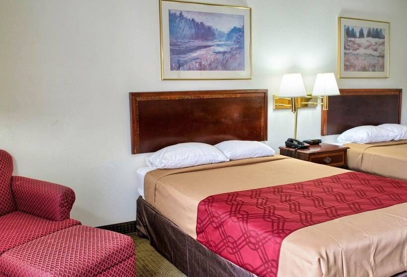 带2个双人床的标准工作室, Econo Lodge