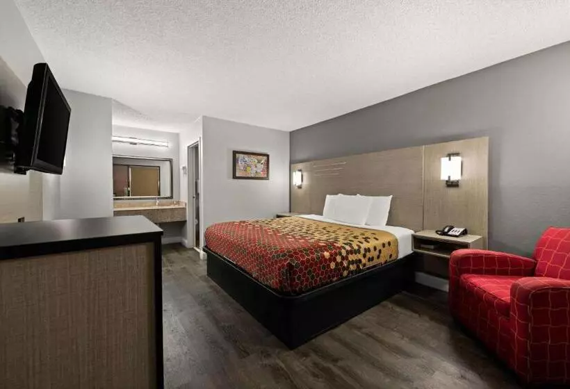 キングサイズベッドのスタンダードルーム, Econo Lodge