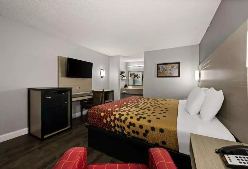 キングサイズベッドのスタンダードルーム, Econo Lodge