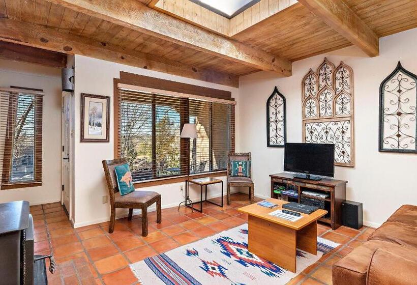 Апартаменты 1 Спальня, Fort Marcy Suites By All Seasons Resort Lodging