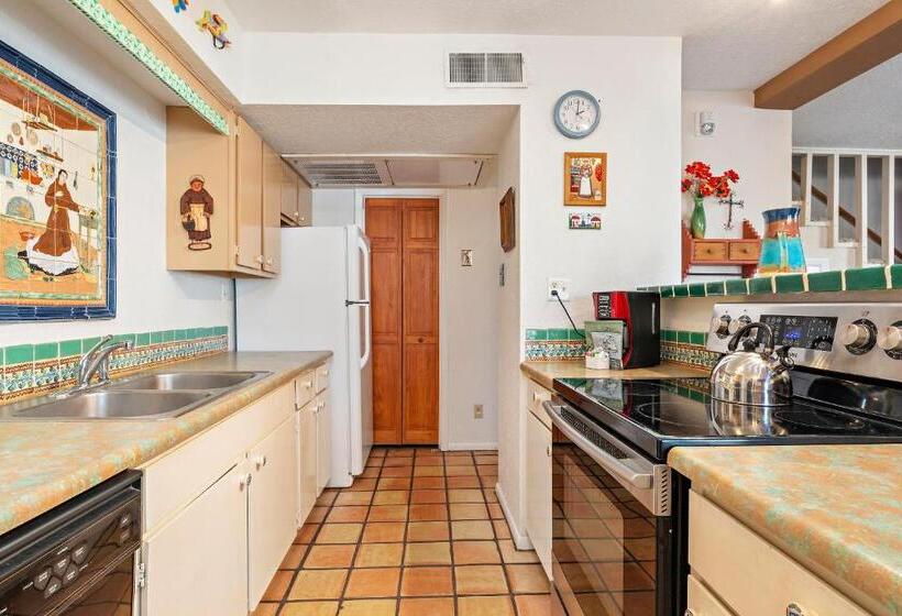 Апартаменты 3 Спальни, Fort Marcy Suites By All Seasons Resort Lodging