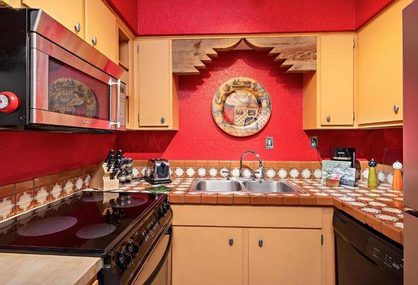 Апартаменты 1 Спальня, Fort Marcy Suites By All Seasons Resort Lodging