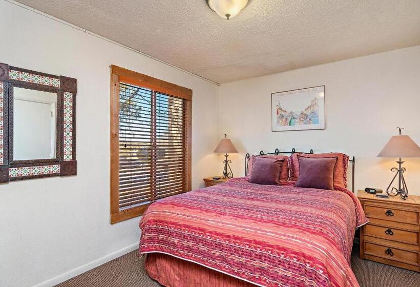 Апартаменты 2 Спальни, Fort Marcy Suites By All Seasons Resort Lodging