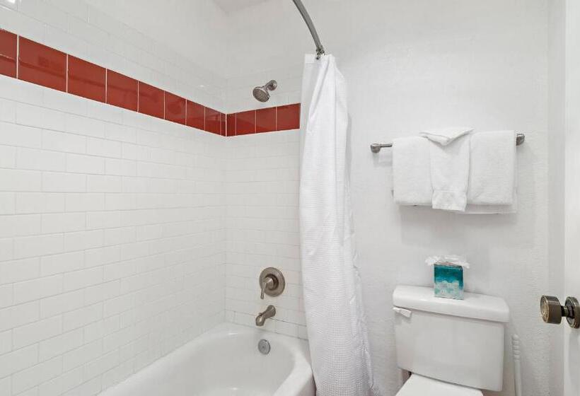 Апартаменты 2 Спальни, Fort Marcy Suites By All Seasons Resort Lodging