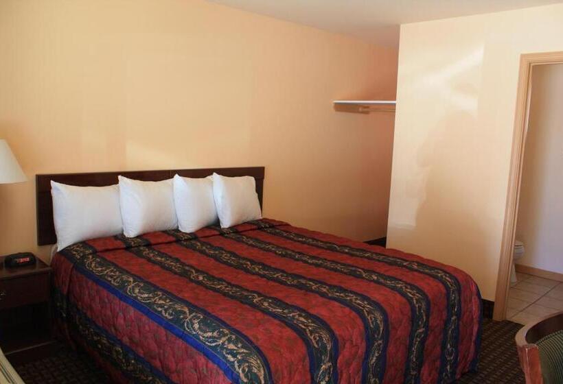 스탠다드 룸 킹사이즈 침대, Gold Trail Motor Lodge