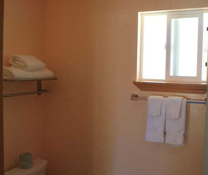 Номер Стандарт Двуспальная Кровать, Gold Trail Motor Lodge