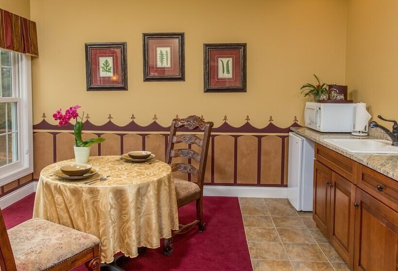 スイート, Goldmoor Inn & Resort