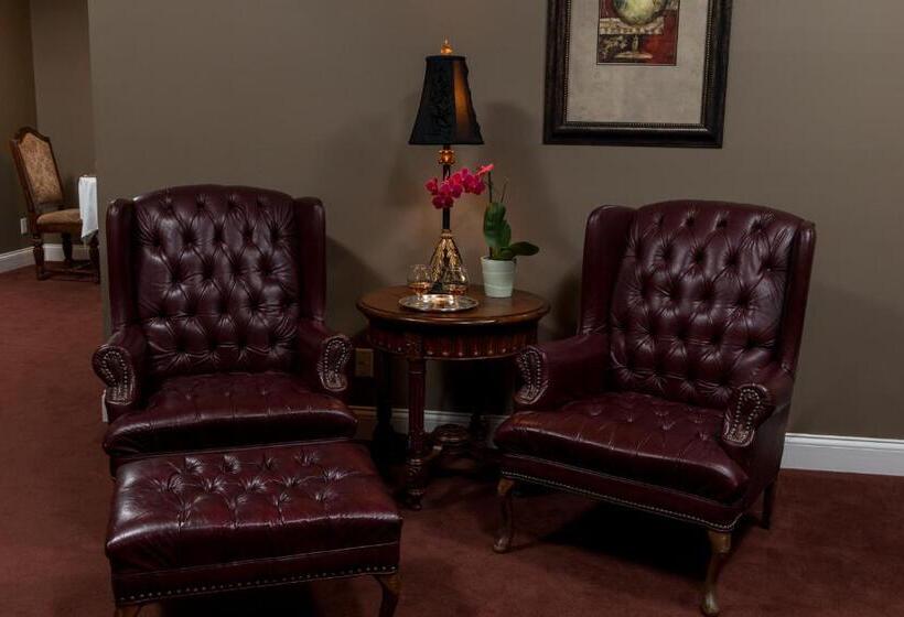 발코니가 있는 스위트, Goldmoor Inn & Resort