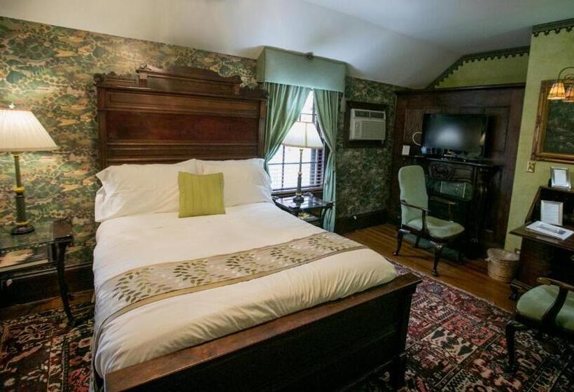 Номер Стандарт с Гидромассажем, Gramercy Mansion