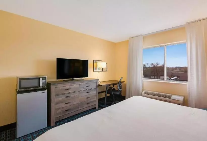 キングサイズベッドのスタンダードルーム, SureStay Plus by Best Western Minot