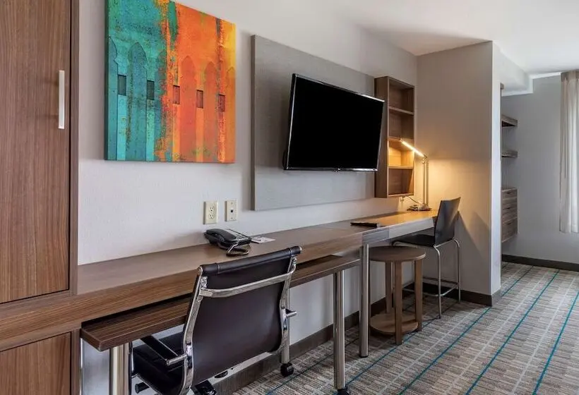 Sviitti Liikuntarajoitteisille, Mainstay Suites Bowling Green North