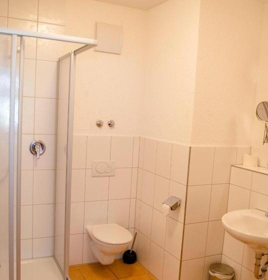 ファミリールーム, Capri