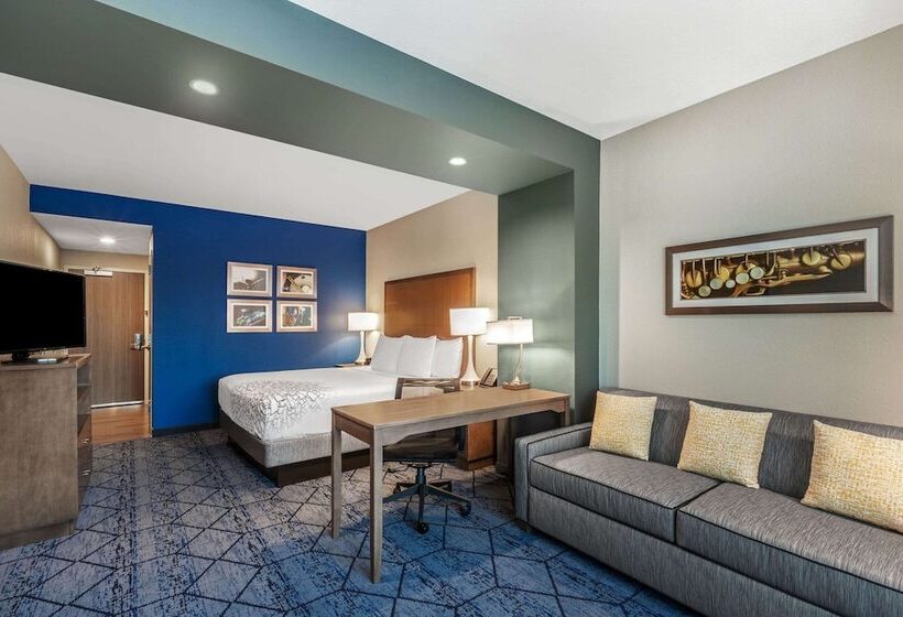 חדר סטנדרט שתי מיטות זוגיות, La Quinta Inn & Suites By Wyndham Kansas City Beacon Hill