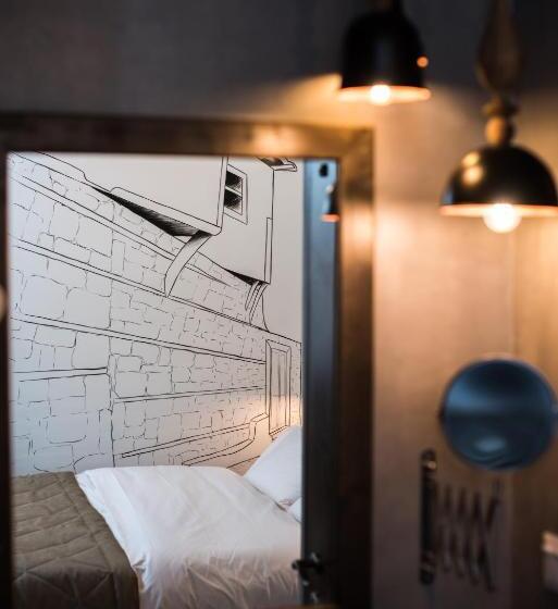 Полулюкс, Olganos Vl Luxury Rooms & Suites