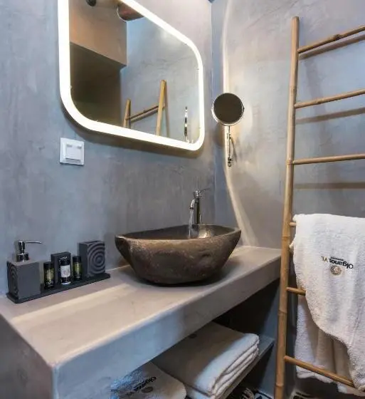 スイート, Olganos Vl Luxury Rooms & Suites