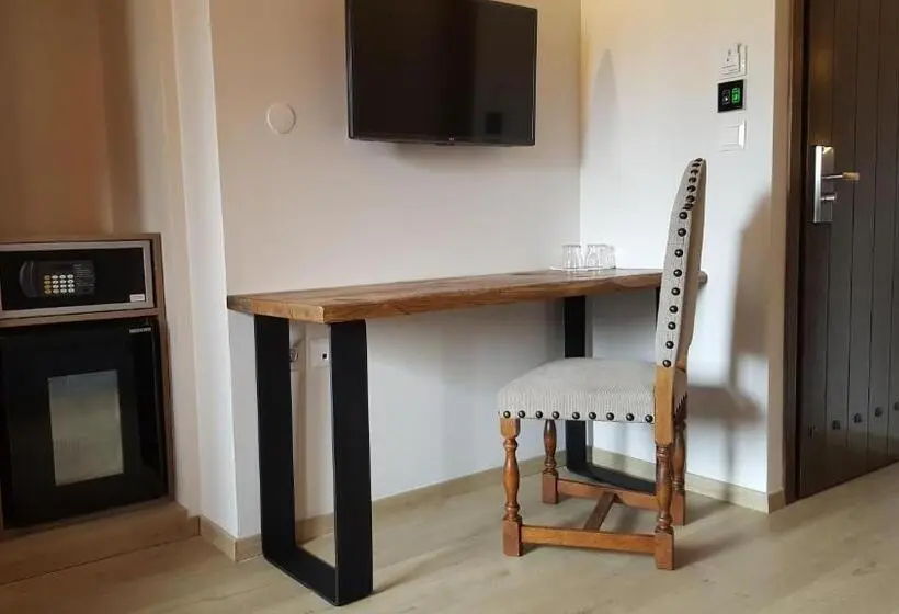 スイート, Olganos Vl Luxury Rooms & Suites