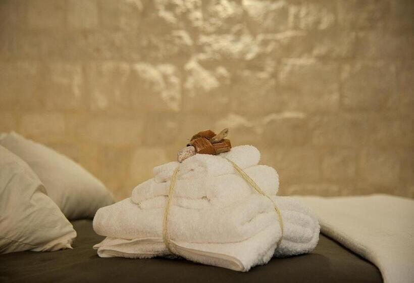 اتاق استاندارد سه نفره, Tabula Maris B&b