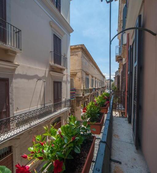 اتاق سوپریور سه تخته, Tabula Maris B&b