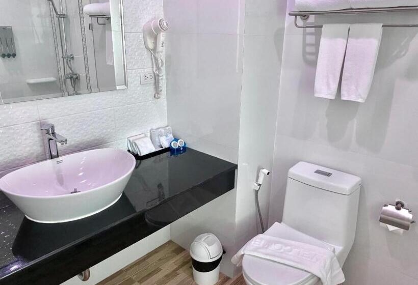 Habitación Superior, Banbua Grand Udon