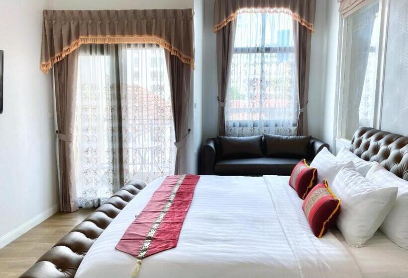 Habitación Deluxe, Banbua Grand Udon