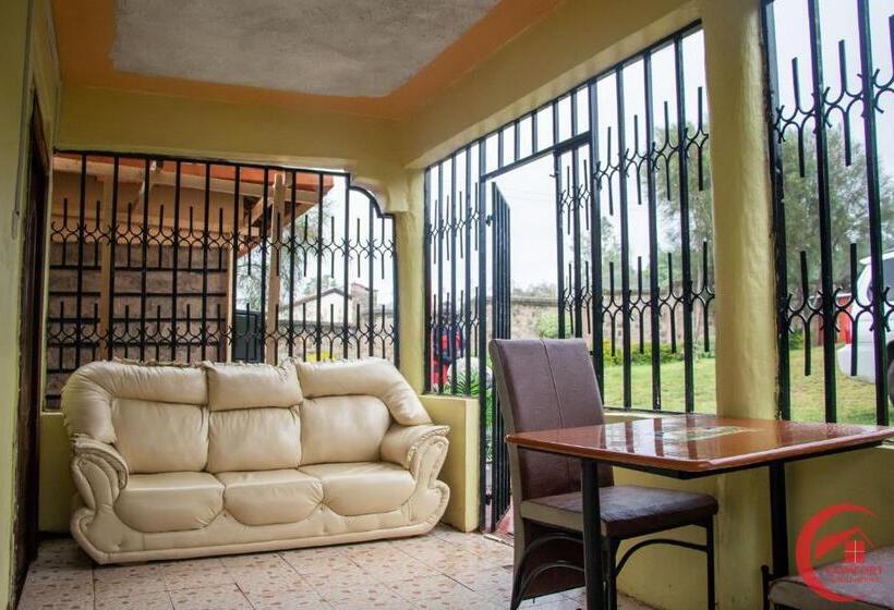 اتاق خانوادگی, Comfort Guest House Kericho