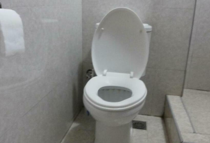 싱글 디럭스 룸, Palema Crown