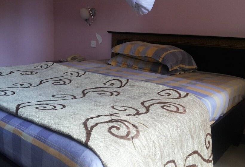 싱글 디럭스 룸, Palema Crown