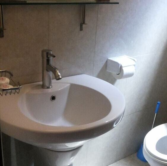 디럭스 룸, Palema Crown