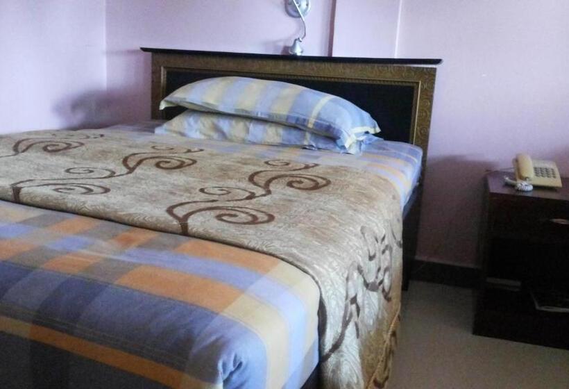 싱글 디럭스 룸, Palema Crown