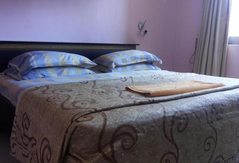 발코니 디럭스 룸, Palema Crown