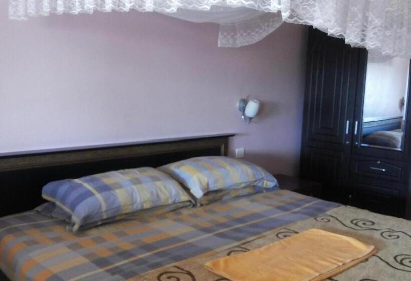 디럭스 스위트 킹 침대, Palema Crown