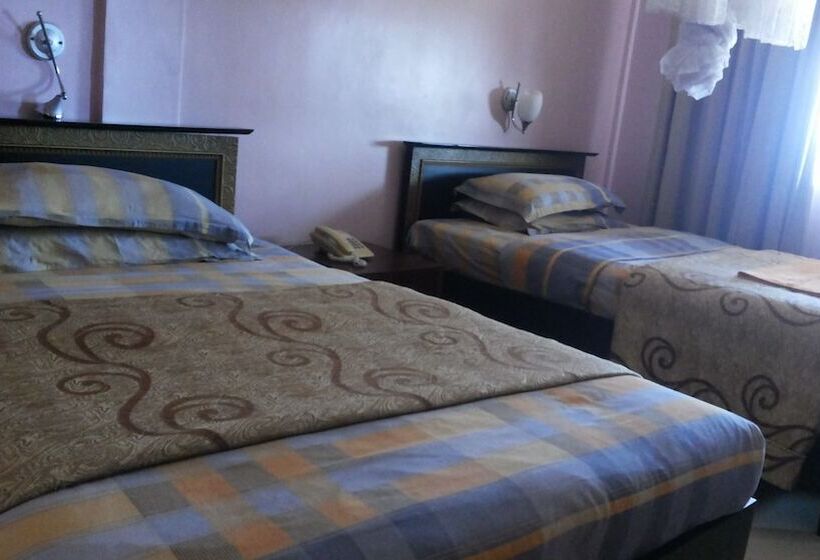 디럭스 룸, Palema Crown