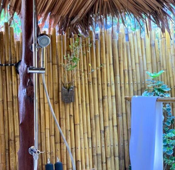 בונגלו משפחתי, Inhale @ Hill