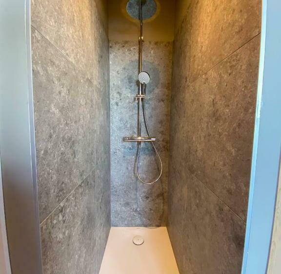 غرفة قياسية, Café Coureur Borgloon