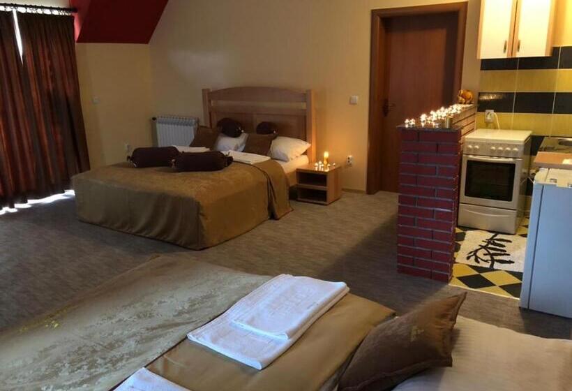 آپارتمان 1 خوابه, Dva Goluba