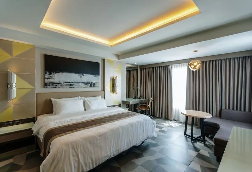 Deluxe-huone, Zuri