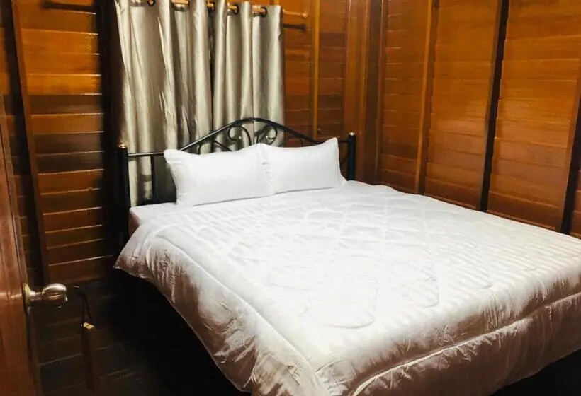 バス共有のスタンダードルーム, Banthai Guesthouse