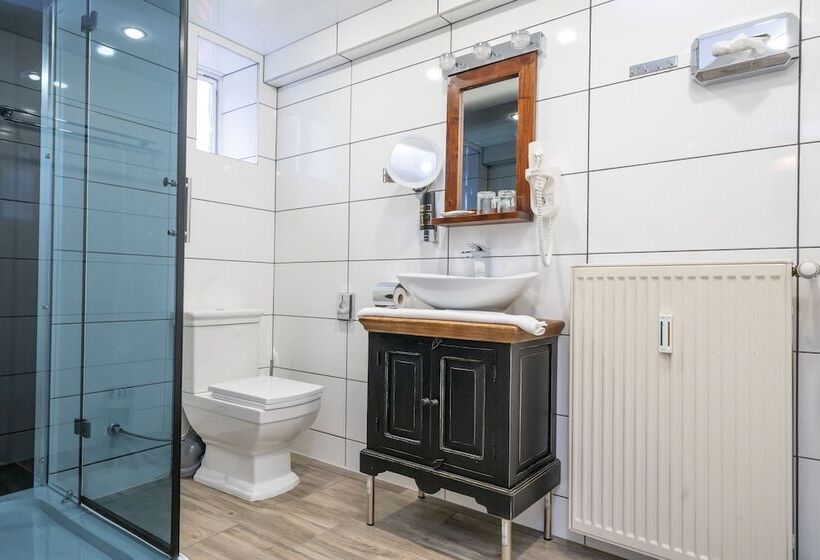 Семейный Номер, Landgasthaus Kreuz Michelbach