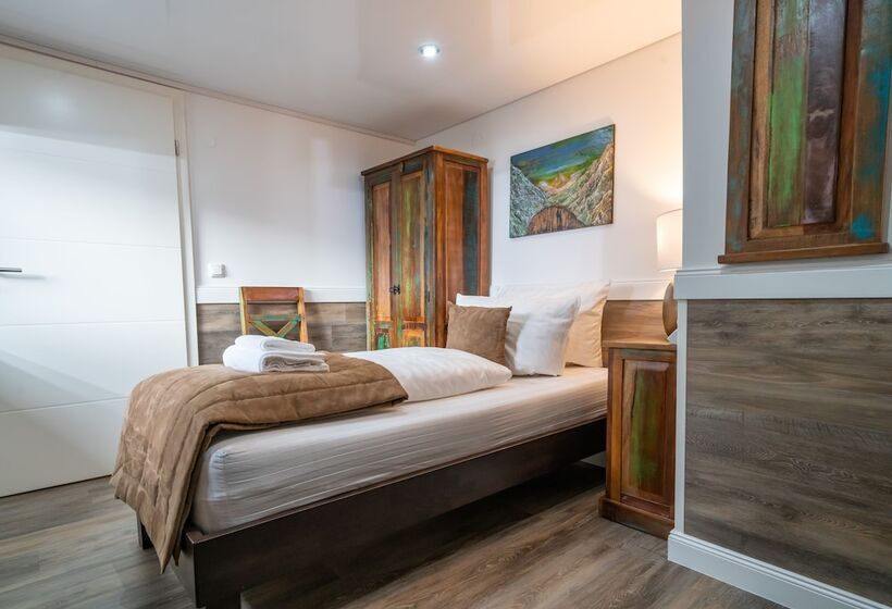 Номер Стандарт Индивидуальный, Landgasthaus Kreuz Michelbach